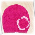 różowa czapka z dużym kwiatem ażur