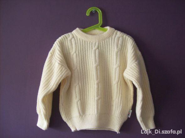 Kremowy sweterek z warkoczem 3 4 latka