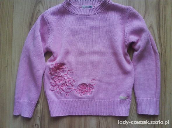 różowy sweterek H&M