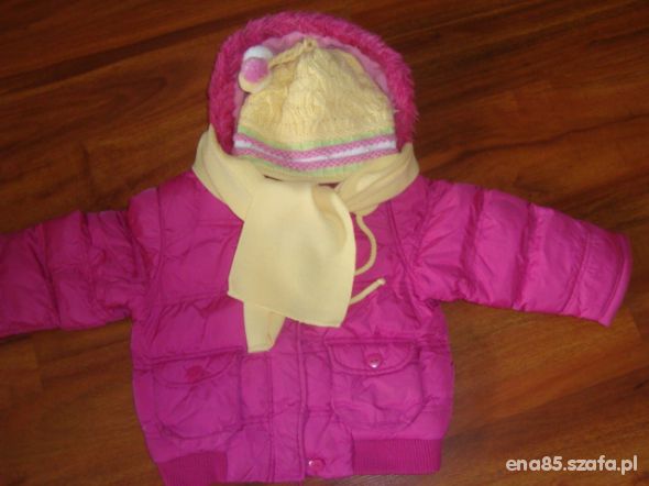 Kurtka zimowa oraz czapka i szalik Polecam