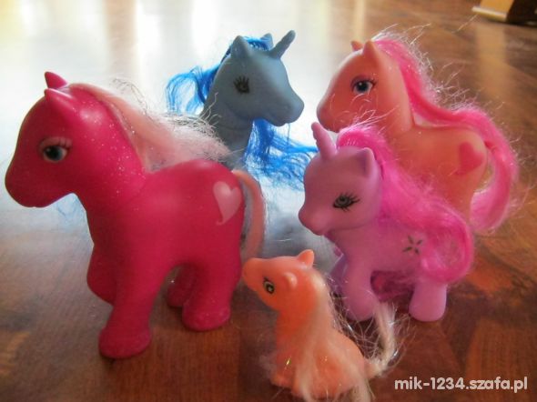 figurki koników pony