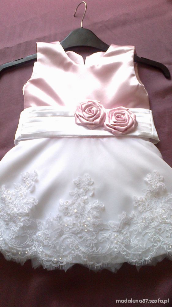 Biało rózowa sukienka z francuska koronką