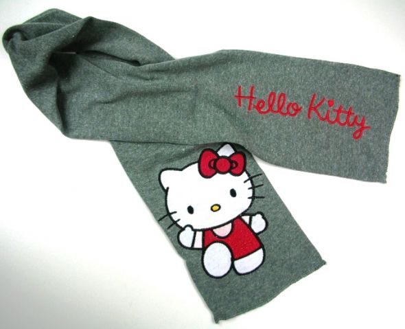 Jak nowy szalik Hello Kitty H&M