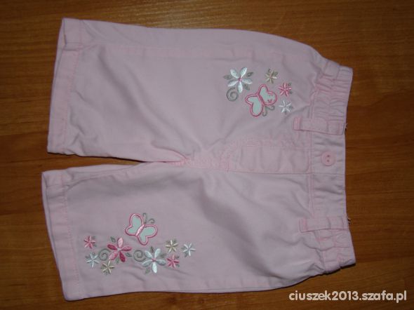 Dwie pary różowych spodenek plus bluzeczka 62cm