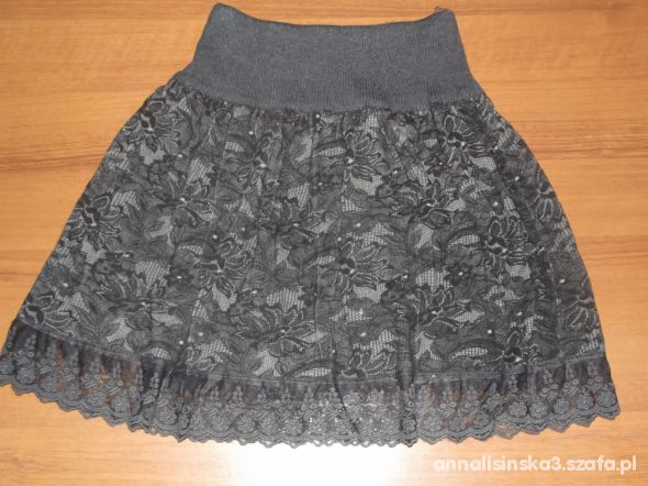 Spódniczka S