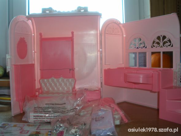 domek dla Barbie