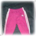 Różowe spodnie dresowe Adidas 74