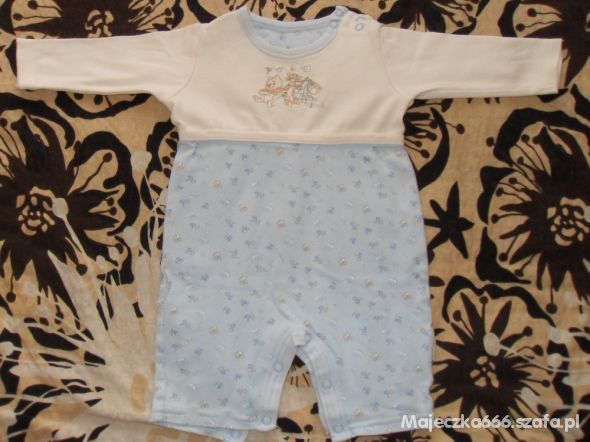 Śpioszki z kubusiem puchatkiem