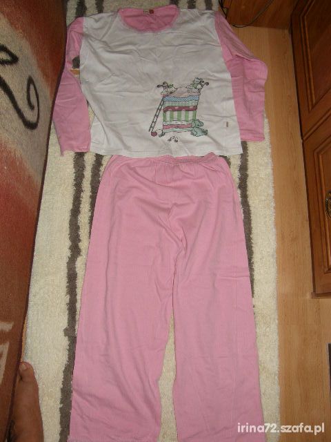 Różowa piżamka dla dziewczynki 140 cm