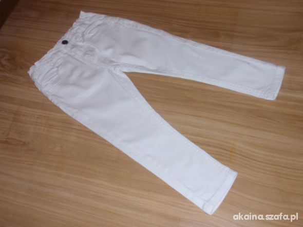 Białe rurki 98 104