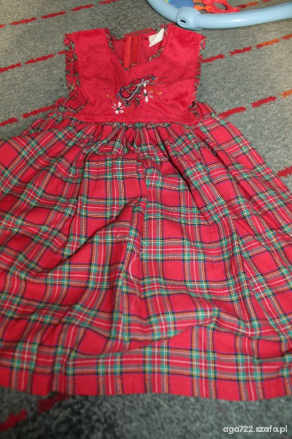 Sukieneczka w kratkę