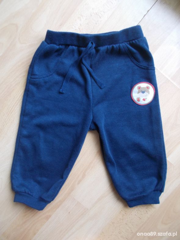 Granatowe dresowe spodnie dla chłopca 80cm