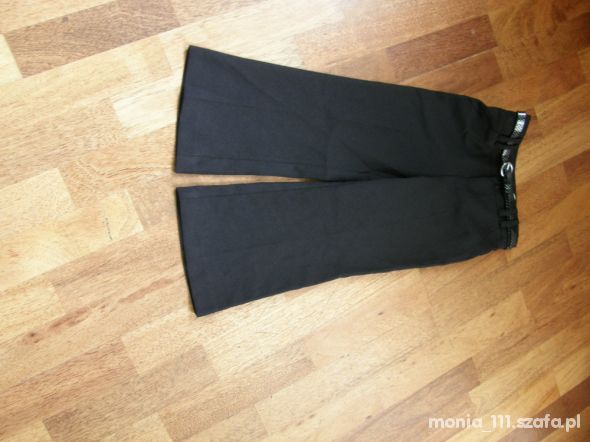 czarne spodnie 5 lat