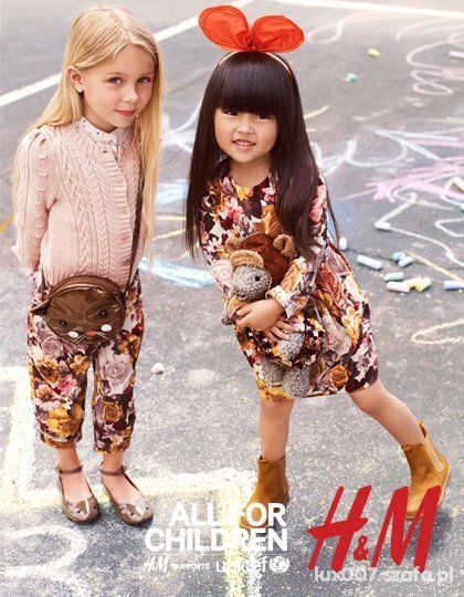 H&M sukienka Unicef All for Children kolekcja 2011