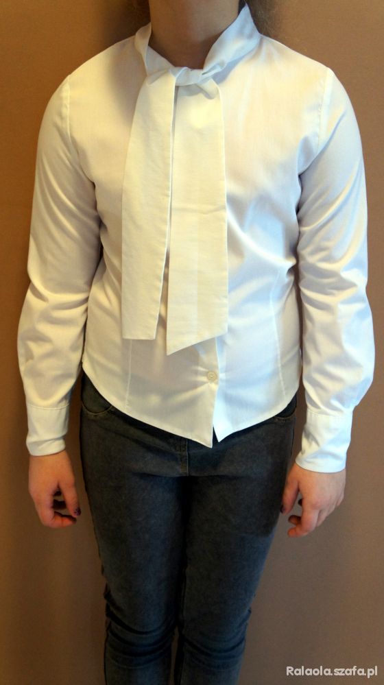 Biała bluzeczka do stroju galowego WÓJCIK 140146