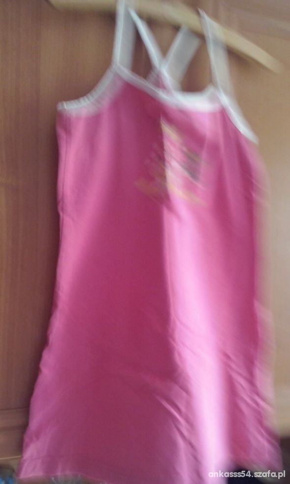 Różowa sukienka ramiączka