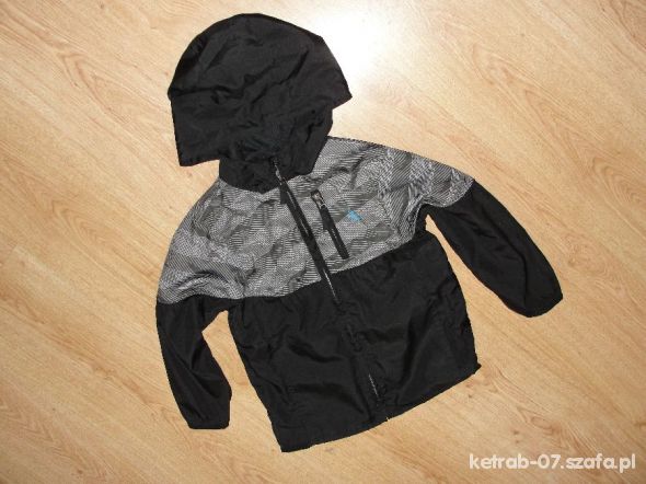 DWIE LEKKIE KURTECZKI NA JESIEŃ WIATRÓWKI