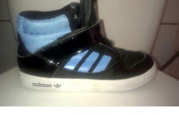 Adidas za kostkę