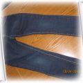 Granatowe jeans rurki F&F