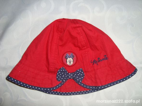Disney czerwony kapelusz roz 12 18 msc