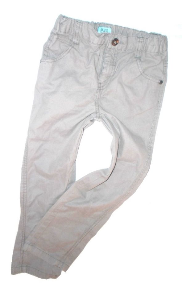 F&F szare spodnie klasyczne jeansy r 6lat