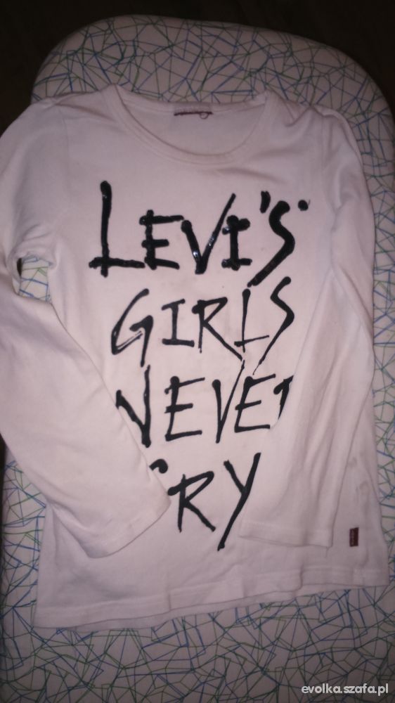 biała bluzka Lewis