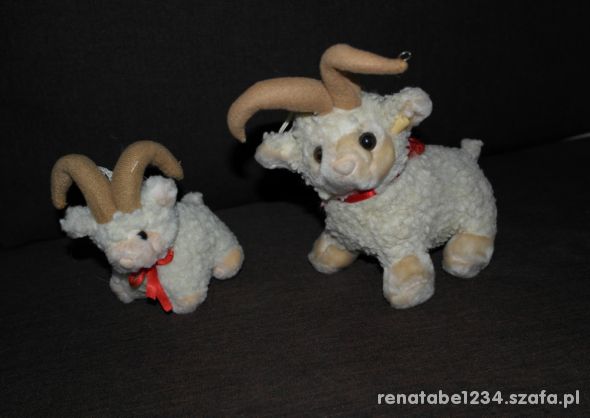 Dwie owieczki maskotki jedna z dżwiekiem
