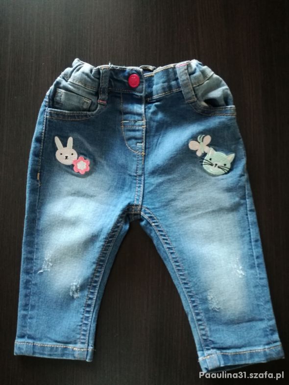 Śliczne jeansy niemowlęce