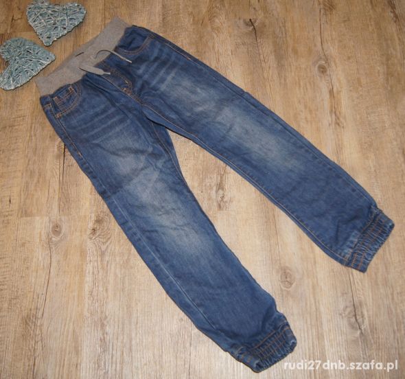 Spodnie jeansowe chłopiec Kiabi ściągacze rozm 134