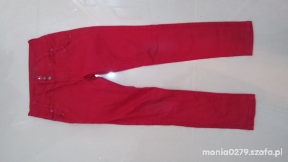 Czerwone spodnie jeansowe 140 146