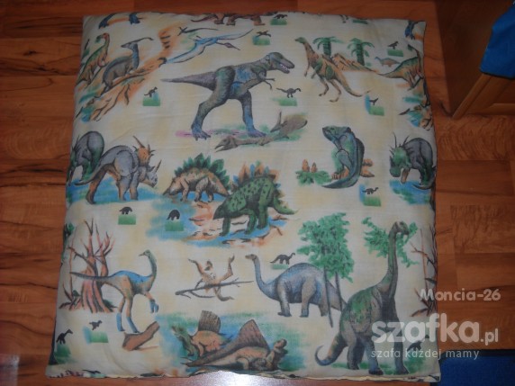Duża poduszka z dinozaurami
