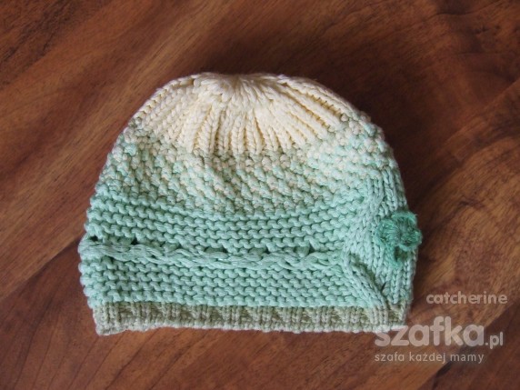 zielona czapeczka na wiosne 2 3 lata