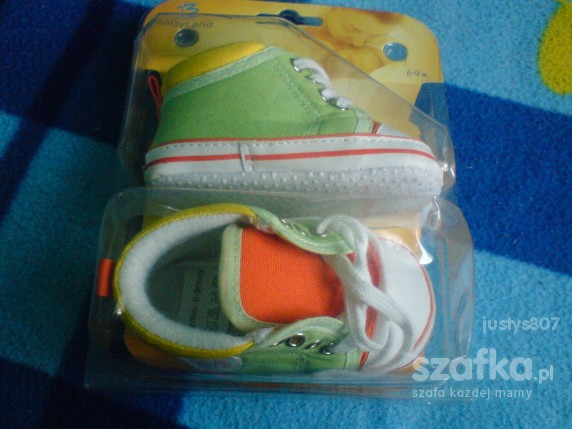 Nowiutkie kolorowe tenisówki