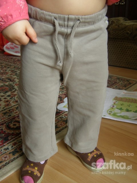 Dresowe spodenki HiM 80