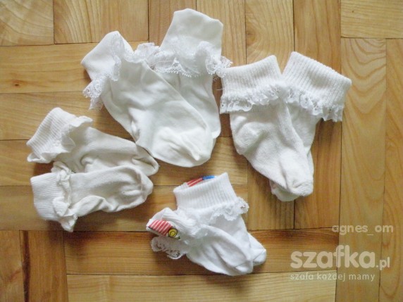 Skarpetki białe z koronką 4 pary