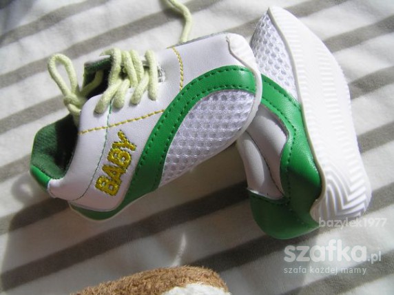 BUCIKI ADIDASKI DLA NIEMOWLAKA MARIQUITA R 3 MSC