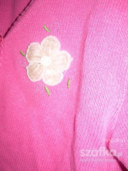 śliczny różowy sweterek zapinany cena z przesyłką