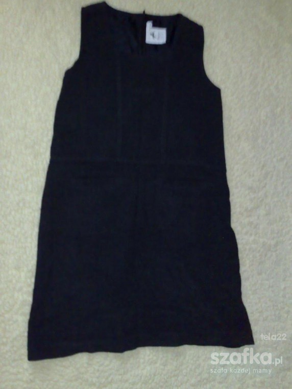 Czarna sukieneczka C A 135cm