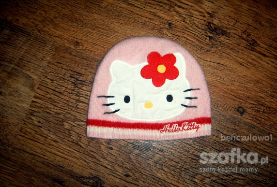 firmowa czapka hm hello kitty