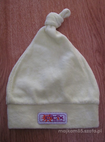 Welurowa czapeczka gratis łapki