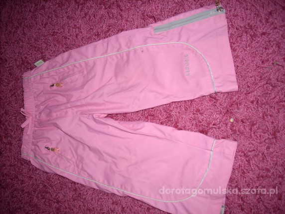 różowe nieprzemakalne spodnie