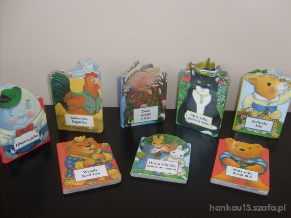 Zestaw 8 książeczek kształty zwierzątek wyliczanki