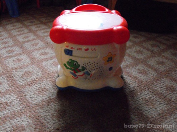 super grajacy bebenek