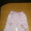 różowe spodnie z cekinami i haftami r 68