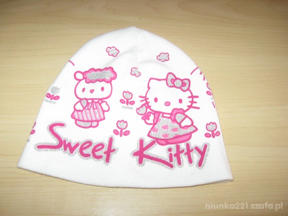 2śliczne czapeczki na wiosne
