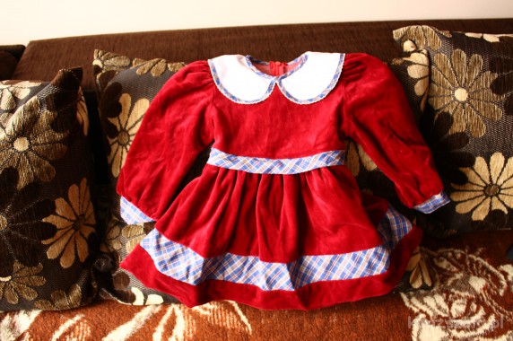 wizytowa suknia dla malutkiej królewny 86