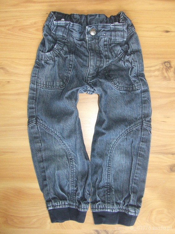 jeansy spodnie pumpy 104