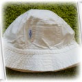 biały kapelusik