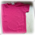 różowa koszulka