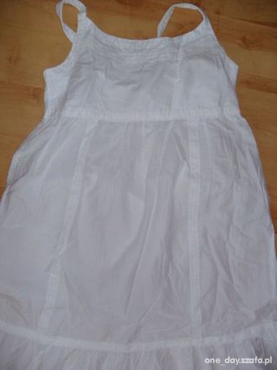 biała długa sukienka 164